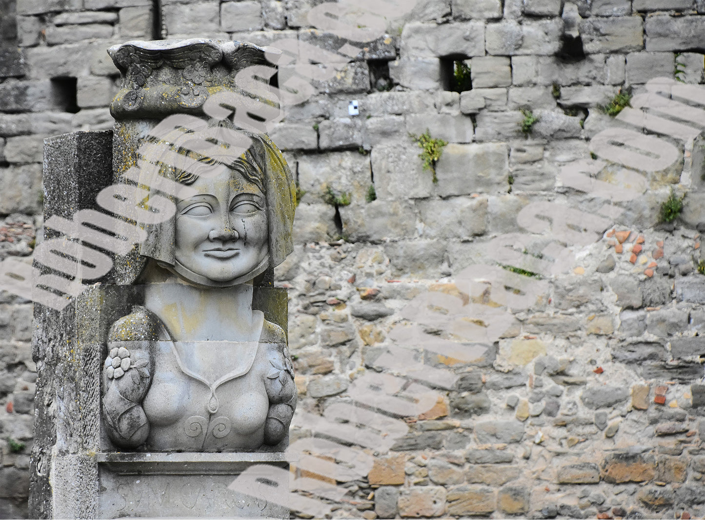Rome - Statue of Woman